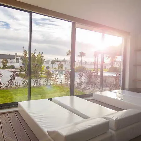 Q Hotel de apartamente 5*