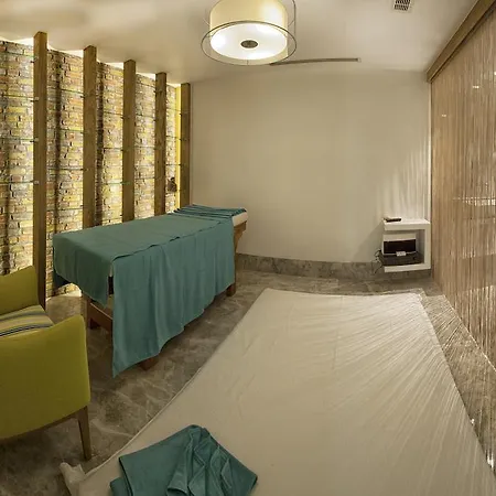 Apartahotel Q