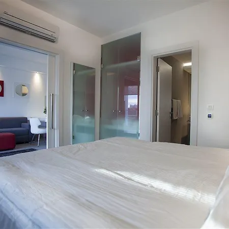 Q Apartahotel